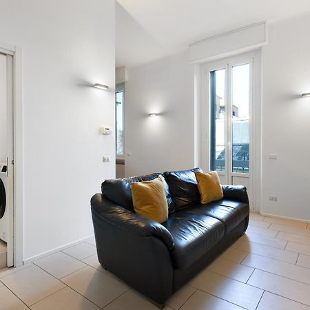 Nam House & Posto Auto Apartment Milano Exterior foto