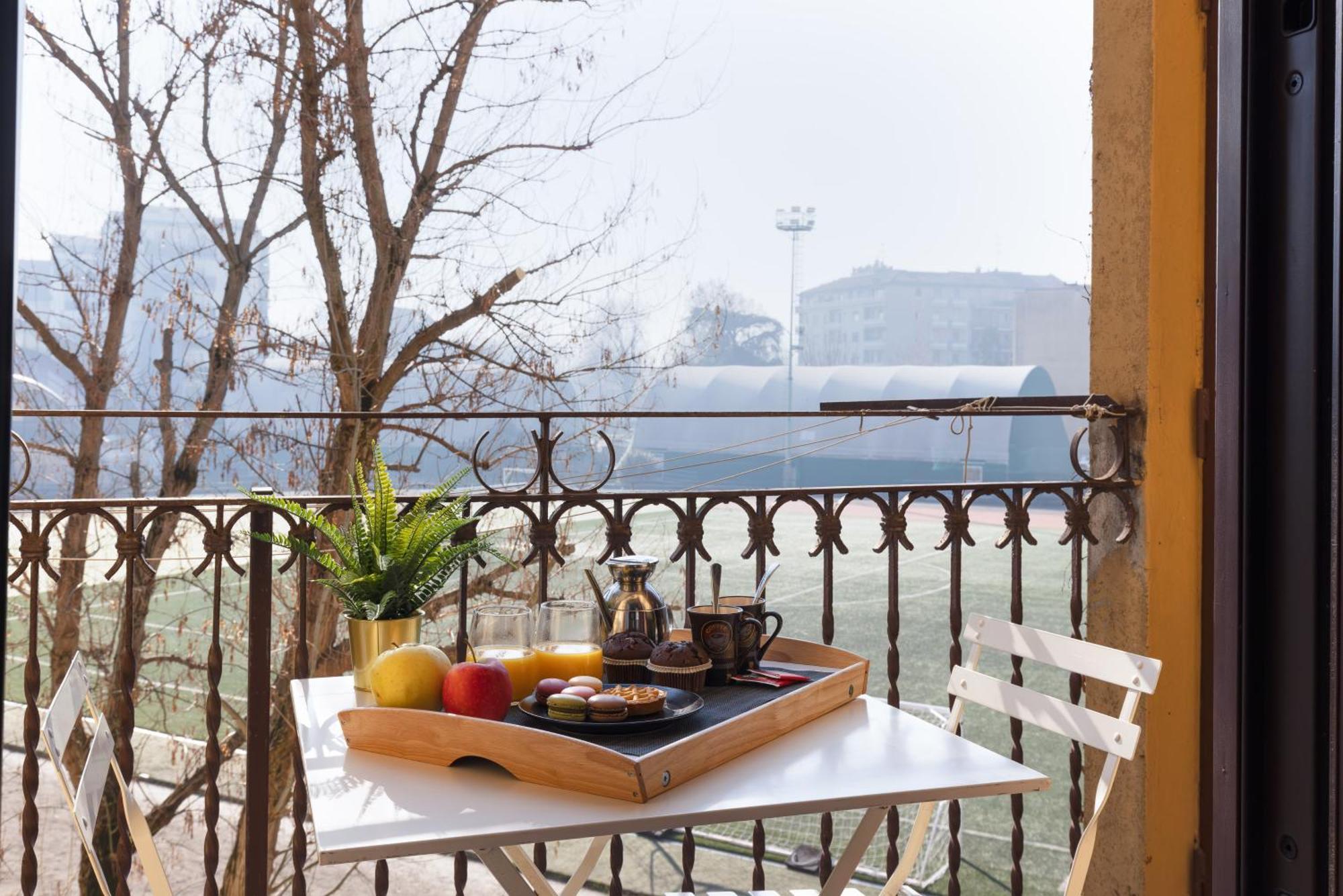 Nam House & Posto Auto Apartment Milano Exterior foto